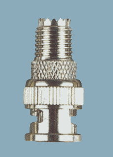 MINI UHF FEMALE TO BNC MAL